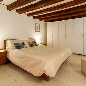 Art Dreams Dimora Casanova Apartament